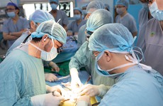 Người cha hy sinh thận cứu con trai