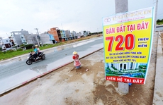 Ngân hàng phải kiểm soát chặt tín dụng khi sốt đất, chứng khoán bùng nổ