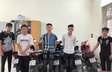 Tạm giữ 18 côn đồ dùng chai thủy tinh ném vào người đi đường