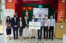 Manulife Việt Nam nhận giải thưởng vì những đóng góp cải thiện sức khỏe cộng đồng
