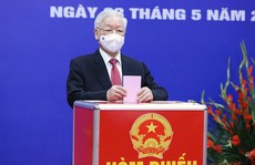 Những hình ảnh Tổng Bí thư Nguyễn Phú Trọng bỏ phiếu bầu cử