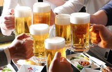 Tiêu thụ rượu bia ở Việt Nam tăng bất chấp dịch Covid-19