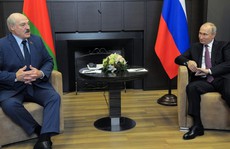 Tổng thống Belarus cho Nga xem “tài liệu quan trọng”