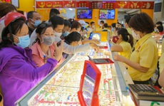 Giá vàng hôm nay 3-5: Vàng SJC tăng trở lại