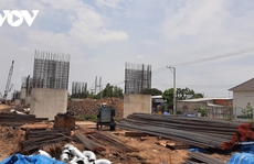 Nhiều doanh nghiệp xây dựng  “cầu  cứu” khi giá vật liệu tăng đột biến