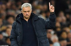 Nóng: Jose Mourinho bất ngờ được bổ nhiệm dẫn dắt AS Roma