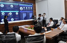 Chuyện miền Tây: 'Mắt thần' của thành phố