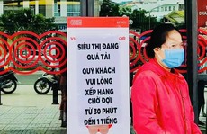 Sau lệnh đóng cửa chợ, người dân Nha Trang mua sắm thế nào?