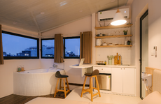 Cải tạo sân thượng nhà phố cổ thành 'mini penthouse'