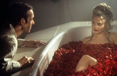 “Vẻ đẹp Mỹ” Mena Suvari tiết lộ bị cưỡng hiếp năm 12 tuổi