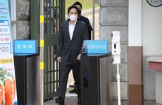 'Thái tử' Tập đoàn Samsung được ra tù để về lo đầu tư lớn