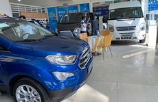 Xe thương mại ế khách