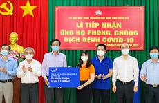 VIB tặng 6 xe cứu thương cho công tác phòng chống dịch tỉnh Đồng Nai