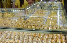 Giá vàng hôm nay 2-8: Vừa mở cửa, giá vàng SJC lại giảm