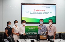 Vietcombank trao tặng trang thiết bị y tế tổng trị giá 9 tỉ đồng cho Bệnh viện Chợ Rẫy và Bệnh viện Quân y 175