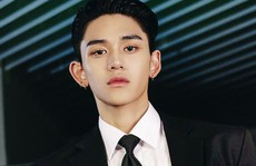 Nam ca sĩ thần tượng xin lỗi sau khi nhiều “fan” tố lăng nhăng, đào mỏ