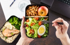 Người thừa cân nên ăn uống thế nào?