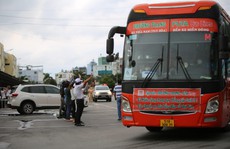 Thêm 25 xe khách Phương Trang đưa 600 người dân Phú Yên về quê