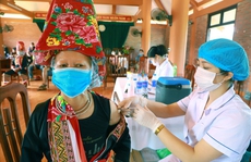 75% người dân huyện biên giới Bình Liêu tiêm vắc-xin Sinopharm