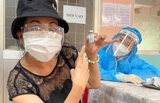 485 văn nghệ sĩ được tiêm vắc-xin Covid-19