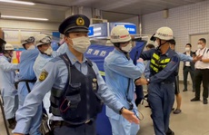 Nhật Bản: Tấn công bằng dao trên tàu điện ngầm vì lý do ngỡ ngàng