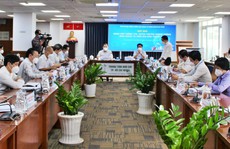 Trẻ em là F0 hoặc có cha mẹ qua đời vì Covid-19 sẽ được hỗ trợ ra sao?