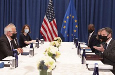 Pháp vẫn lạnh nhạt với 'cành ô liu' của Tổng thống Joe Biden