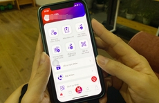 Thủ tướng yêu cầu quy định rõ người 'app xanh được di chuyển, app đỏ phải ở nhà'