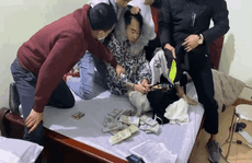 CLIP: Cảnh sát Hình sự ập vào bắt nghi phạm cướp ngân hàng hơn 3 tỉ đồng tại phòng trọ