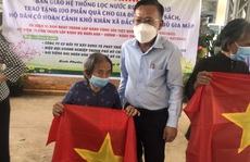 Đoàn thể Khối Dân - Chính - Đảng TP HCM chúc Tết chiến sĩ biên giới tỉnh Bình Phước