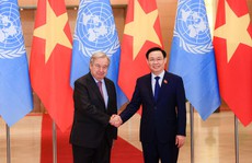 Chủ tịch Quốc hội Vương Đình Huệ hội kiến Tổng Thư ký Liên Hiệp Quốc António Guterres