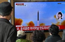 Triều Tiên phóng 2 tên lửa tại địa điểm “sát nách” Hàn Quốc