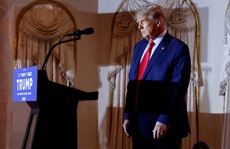 Vừa tuyên bố tranh cử, “vận rủi” đeo bám ông Donald Trump