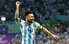'Cờ đã tới tay' Messi