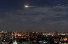 Syria tố Israel không kích Damascus, tên lửa bị bắn hạ