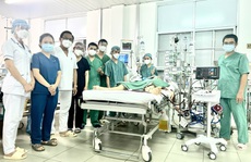 3 bệnh viện cùng “kéo” bệnh nhân viêm phổi từ cõi chết trở về