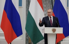 Tổng thống Putin tố Mỹ lôi kéo Nga tham chiến