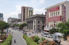 Đột phá để phục hồi kinh tế (*): Tìm hướng tiếp cận trung tâm tài chính quốc tế