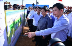 Thủ tướng Phạm Minh Chính thị sát dự án sân bay Long Thành