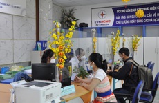 Ngành điện TP HCM giải quyết nhanh yêu cầu của khách hàng ngay đầu năm mới