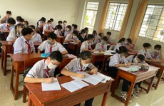 Nhiều cấp học ở Cà Mau chuyển sang học trực tuyến