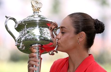 Nữ tay vợt số 1 thế giới giải nghệ ở tuổi 25