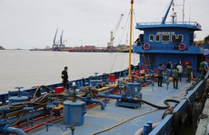 Mua lậu 1 triệu lít xăng gần phao số 0