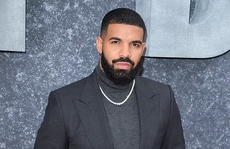 Rapper Drake xin lệnh cấm một phụ nữ quấy rối đến gần