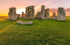 Đáp án choáng váng: Stonehenge 4.500 tuổi được xây để làm gì?
