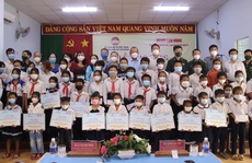 50 suất học bổng đến với học sinh dân tộc thiểu số vùng biên giới Bình Phước