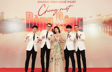 Quán quân Sao Mai 2015 Thu Hằng tỏa sáng trong 'Chung một dòng sông'