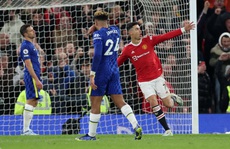Ronaldo lóe sáng, Man United thoát thua Chelsea ở Old Trafford