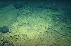 Lối vào 'lục địa thứ 7': Con đường gạch vàng dưới biển sâu ngàn mét?