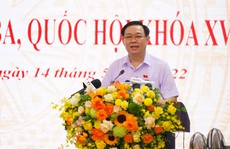 Chủ tịch Quốc hội Vương Đình Huệ tiếp xúc cử tri Hải Phòng